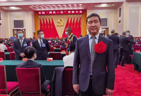 建黨百年，河北華清環(huán)境科技集團(tuán)黨總支被中共中央授予“全國(guó)先進(jìn)基層黨組織”稱(chēng)號(hào)